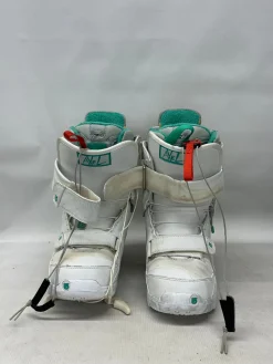 Used Burton AXEL Womens Snowboard Boots White Senior 6.5