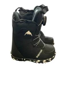Used Burton BOA Boys Snowboard Boots Black Youth 11.0