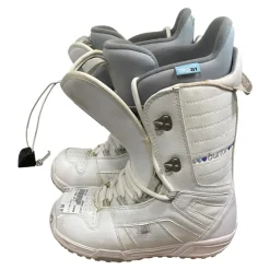 Used Burton CASA SZ 6 Womens Snowboard Boots White Senior 6