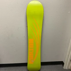 Used Burton CHOPPER Boys Snowboard Only Royal Blue 140 cm