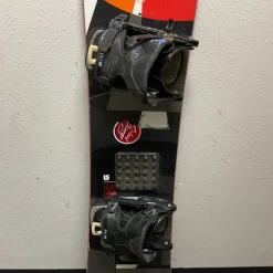 Used Burton Clash Snowboard + Flow Bindings Black And Red 154 cm