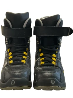 Used Burton FREESTYLE Boys Snowboard Boots None Junior 01
