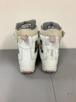 Used Burton FREESTYLE Girls Snowboard Boots White Junior 05