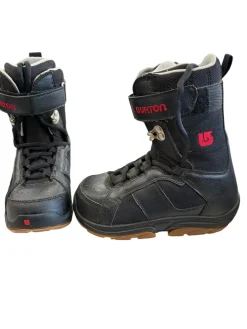 Used Burton FREESTYLE Snowboard Boots Junior 03
