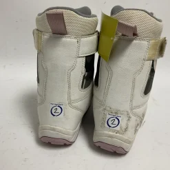 Used Burton KIDS FREESTYE Girls Snowboard Boots White Junior 02