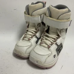 Used Burton KIDS FREESTYE Girls Snowboard Boots White Junior 02