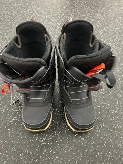 Used Burton LIMELIGHT BOA Womens Snowboard Boots Black Senior 7