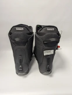 Used Burton MINI GROM SNOWBOARD BOOTS Girls Snowboard Boots Pink Youth 13.0
