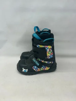 Used Burton MINI GROOM BOOTS Boys Snowboard Boots Black Junior 03