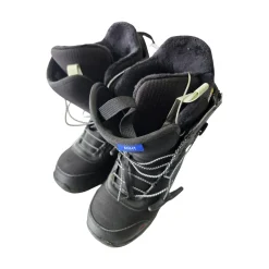 Used Burton MINT WOMENS QUICK LACE BOOTS Womens Snowboard Boots Black Senior 7