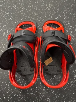 Used Burton MISSION Womens Binding Only Red SM