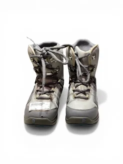 Used Burton MOTO KIDS Boys Snowboard Boots Grey Junior 06