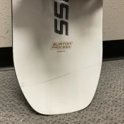 Used Burton PROCESS SMALLS Boys Board/Binding White And Black 125 cm