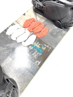 Used Burton PROCESS W/ S/M UNION BINDINGS Boys Board/Binding Black 138 cm