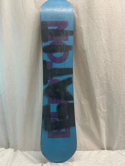 Used Burton PROTEST Boys Snowboard Only Royal Blue 136 cm