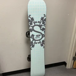 Used Burton SILENCE + SCRIBE BINDINGS Womens Board/Bindings Black 150 cm