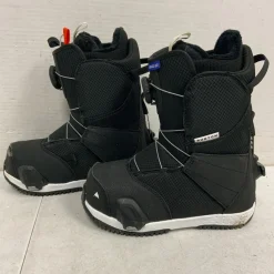Used Burton SMALLS STEP ONS Boys Snowboard Boots Black Junior 04