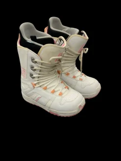 Used Burton WOMENS CASA Womens Snowboard Boots White Senior 8.5