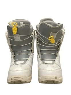 Used Burton WOMENS MINT Womens Snowboard Boots White Senior 7.5