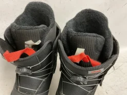 Used Burton ZIPLINE BOA Boys Snowboard Boots Black And Orange Junior 06