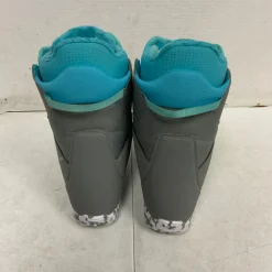 Used Burton ZIPLINE BOA Girls Snowboard Boots Grey Junior 06