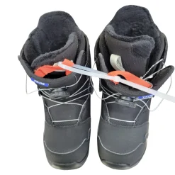 Used Burton ZIPLINE BOA YTH SB BOOTS Boys Snowboard Boots Black Youth 06.0