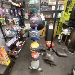 Used Cap Weight Stand