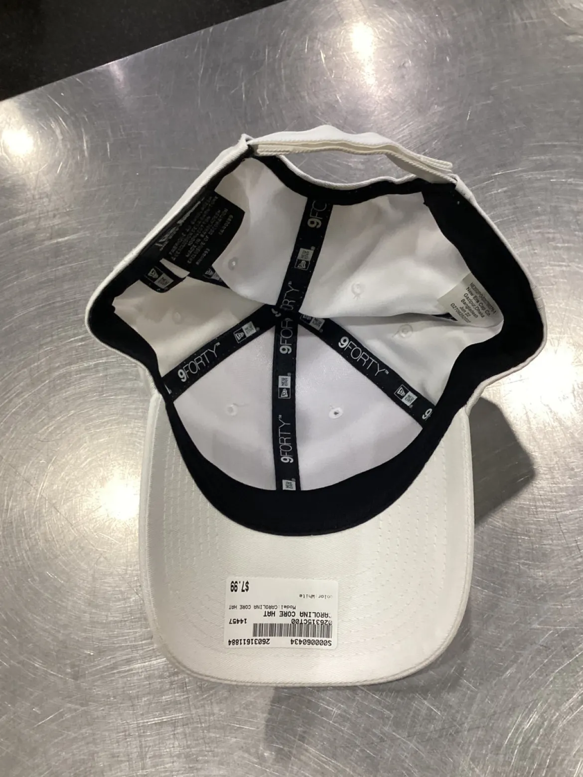 Used CAROLINA CORE HAT Outerwear Mens Hat White
