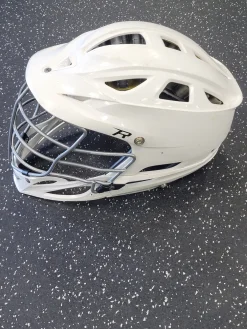 Used Cascade CASCADE R Lacrosse Helmet White One Size