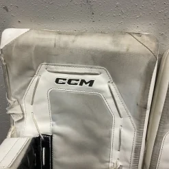 Used CCM AXIS F9 Goalie Leg Pads Senior White 32