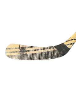 Used CCM CCM LITTLE PENGUINS HOCKEY STICK Junior One Pce Right Grip 30 Flex