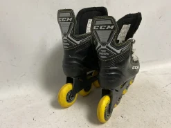 Used CCM CCM SUPER TACKS 9350R Junior Rec Fitness Skates Black Junior 01