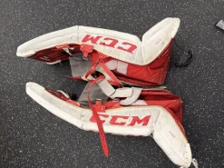 Used CCM E3.5 Goalie Leg Pads Senior White 33