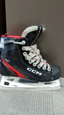 Used CCM EFLEX 6.5 GOALIE SKATES Junior Goalie Skate Junior 02