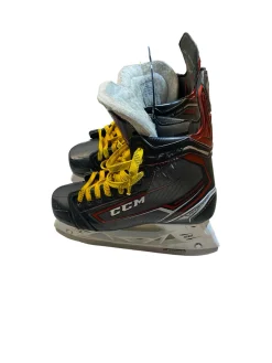Used CCM FT380 Senior Hockey Skate Senior 5