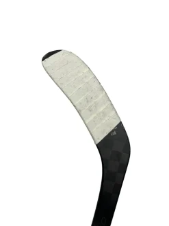Used CCM Jetspeed FT670 75Flx One Piece Senior RH Hockey Stick