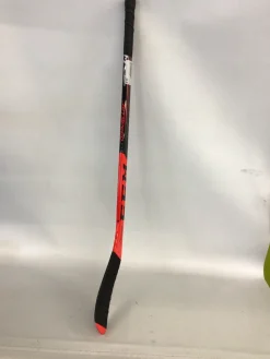 Used CCM JETSPEED FT3 Youth Wood Right