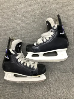 Used CCM RAPIDE 101 Youth Hockey Skate Youth 12.0