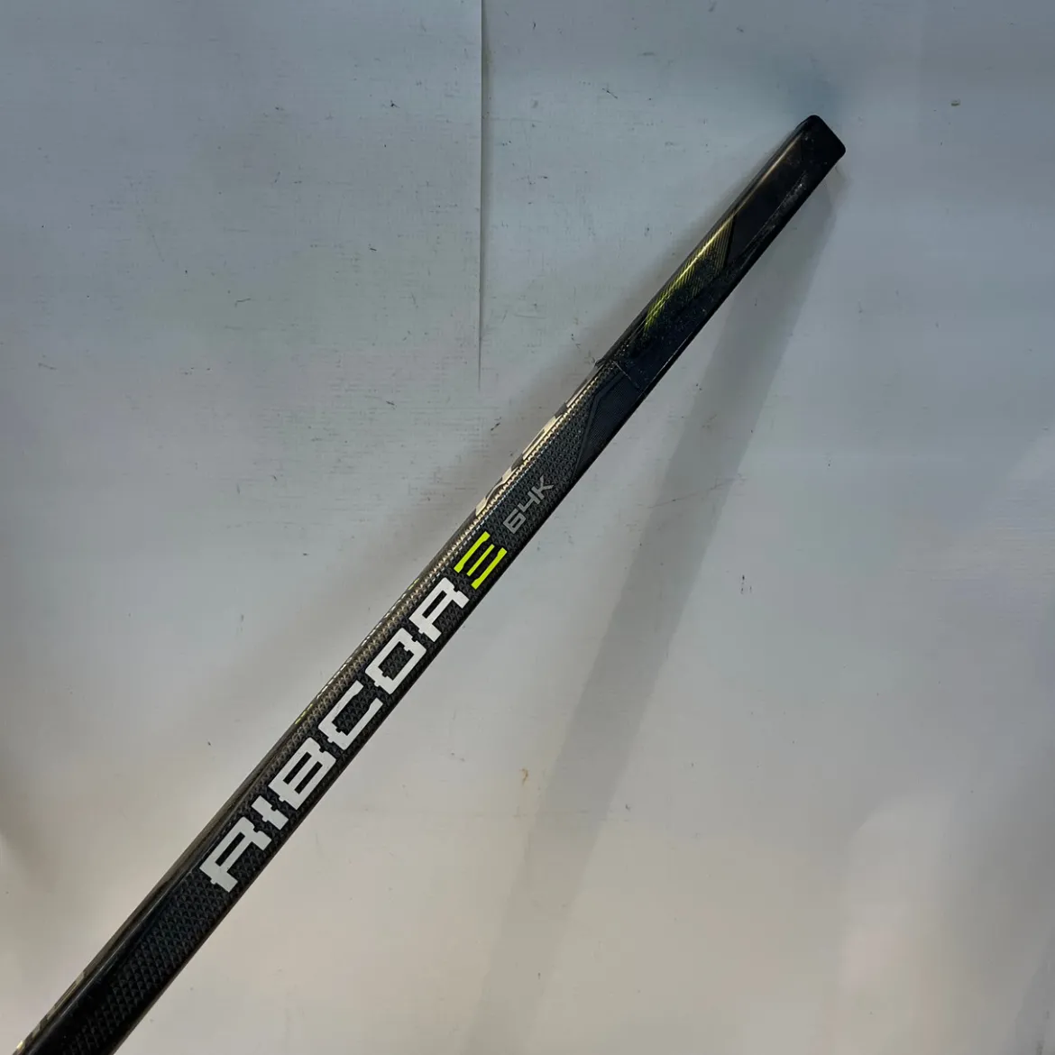 Used CCM RIBCORE 64K Senior One Piece Left 95 Flex