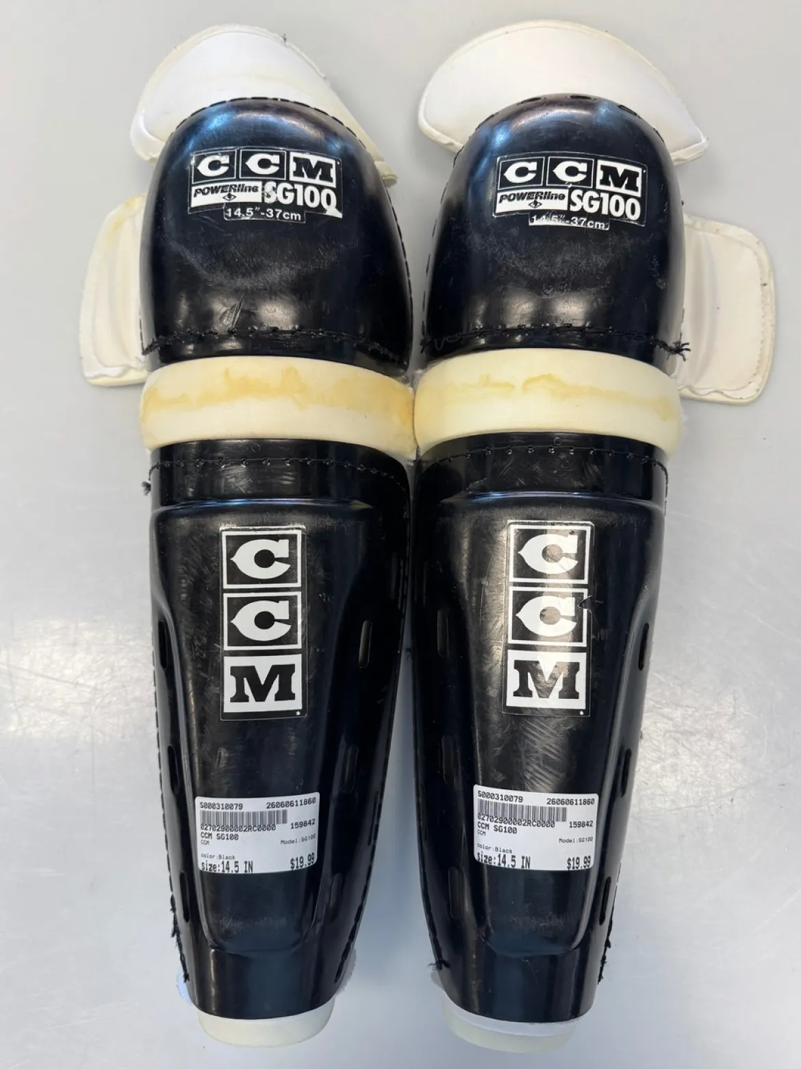 Used CCM SG100 Senior Shin Guards Black 14 1/2"