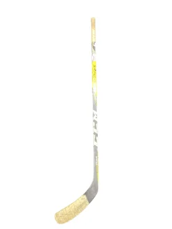 Used CCM SUPER TACKS Junior One Piece Left Grip 40 Flex