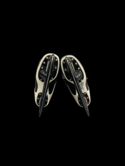Used CCM TACKS 452 Junior Hockey Skate Junior 03.5