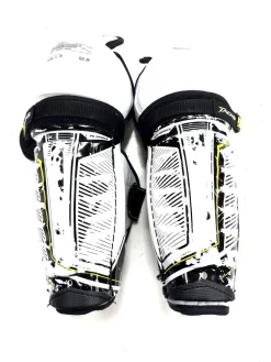 Used CCM TACKS 9060 Junior Shin Guards White 11