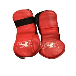 Used Century Martial Arts Foot Pads Red MD