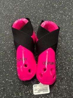 Used Century Martial Arts Foot Pads Pink Junior