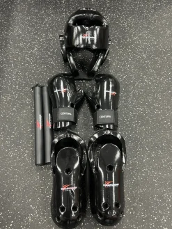 Used CHAMPIONSHIP MARTIAL ARTS SET Martial Arts Head Gear Black