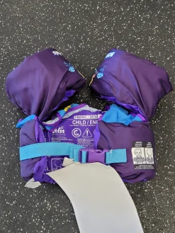 Used Child PFD Purple Child 30-50