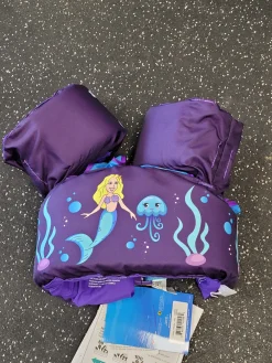 Used Child PFD Purple Child 30-50
