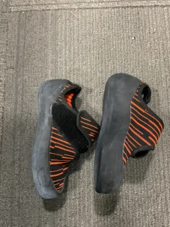 Used CLIMB X CLIMBING SHOES Climbing Shoes Youth 12.0