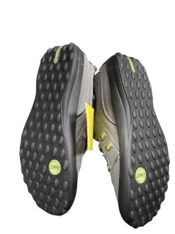 Used Climbing Shoes Senior 6.5